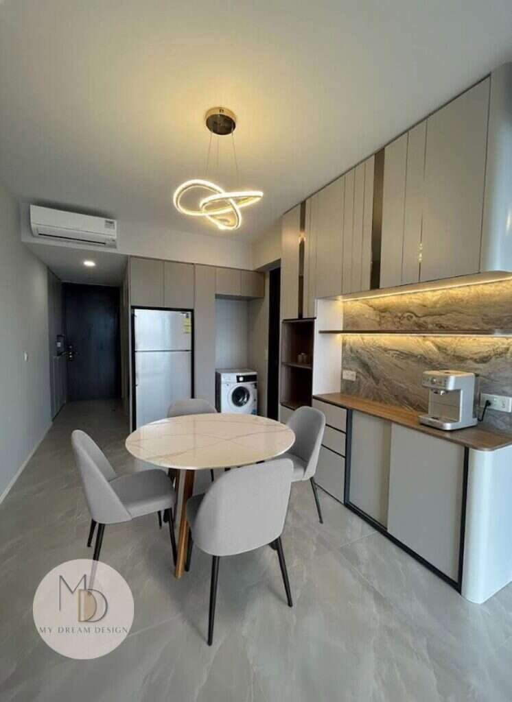 Clavon Condo — image 3