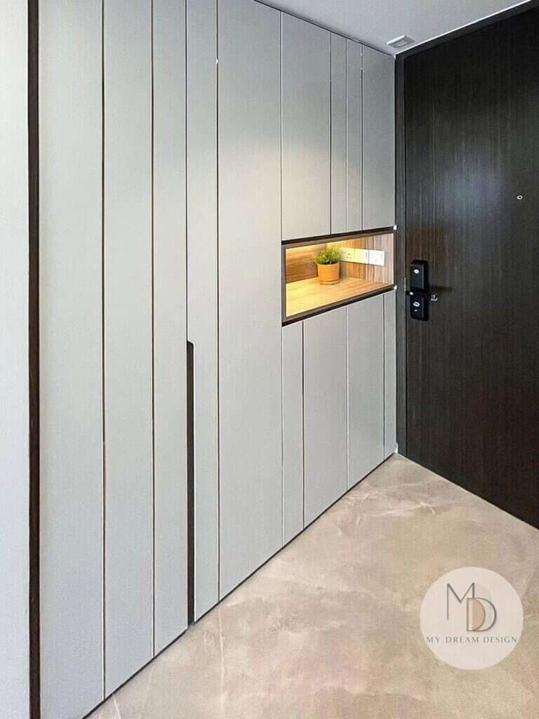 Clavon Condo — image 1